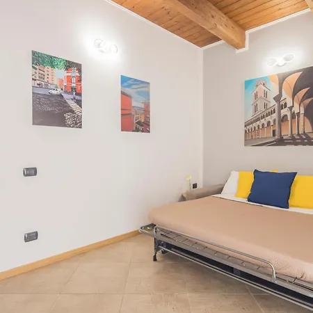 Apartment Al Borgo - With Private Garden Salerno