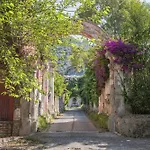 Al Borgo - With Private Garden Lejlighed Salerno