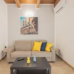 Al Borgo - With Private Garden * Salerno