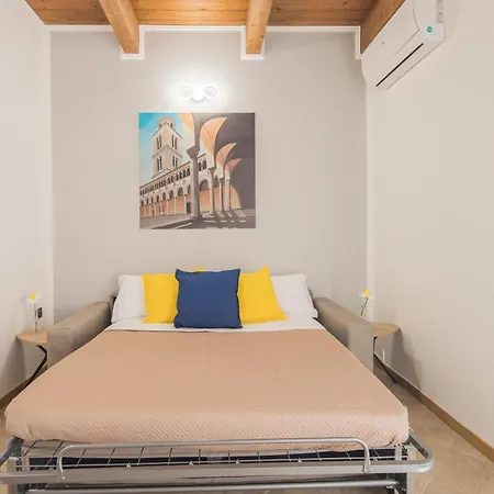 Al Borgo - With Private Garden * Salerno